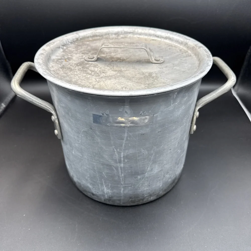 Vintage Used Commercial Aluminum Cookware Toledo Ohio 808 8QT Pot with 310C Lid